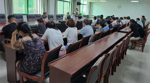 匯盈公司貫徹落實高新區周例會工作精神